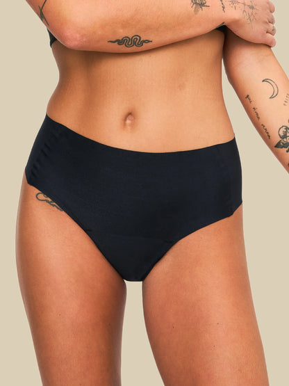 Besiūles menstruacinės kelnaitės aukštu liemeniu „ActiveMatters High-waist“